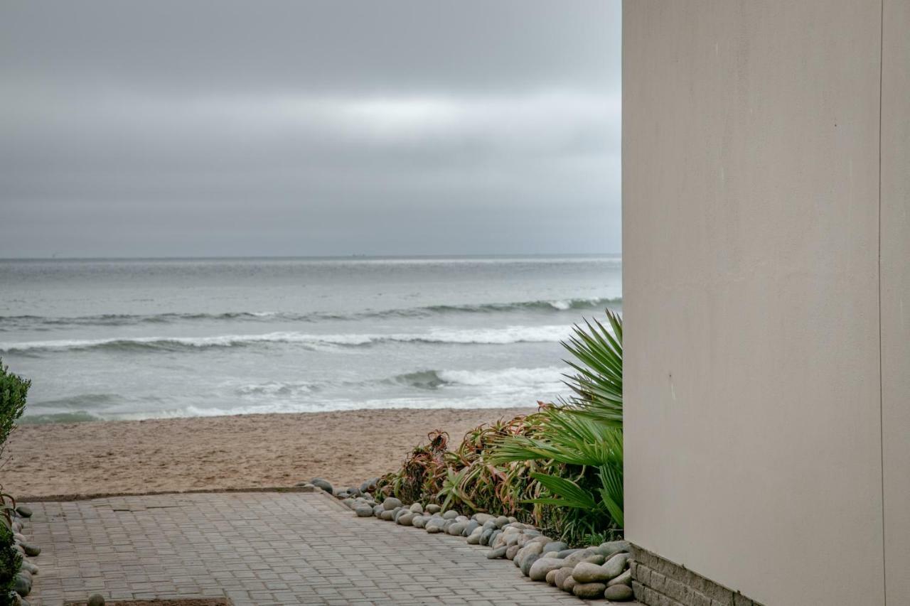 Blue Pearl - Situated Right On The Beach Swakopmund Dış mekan fotoğraf